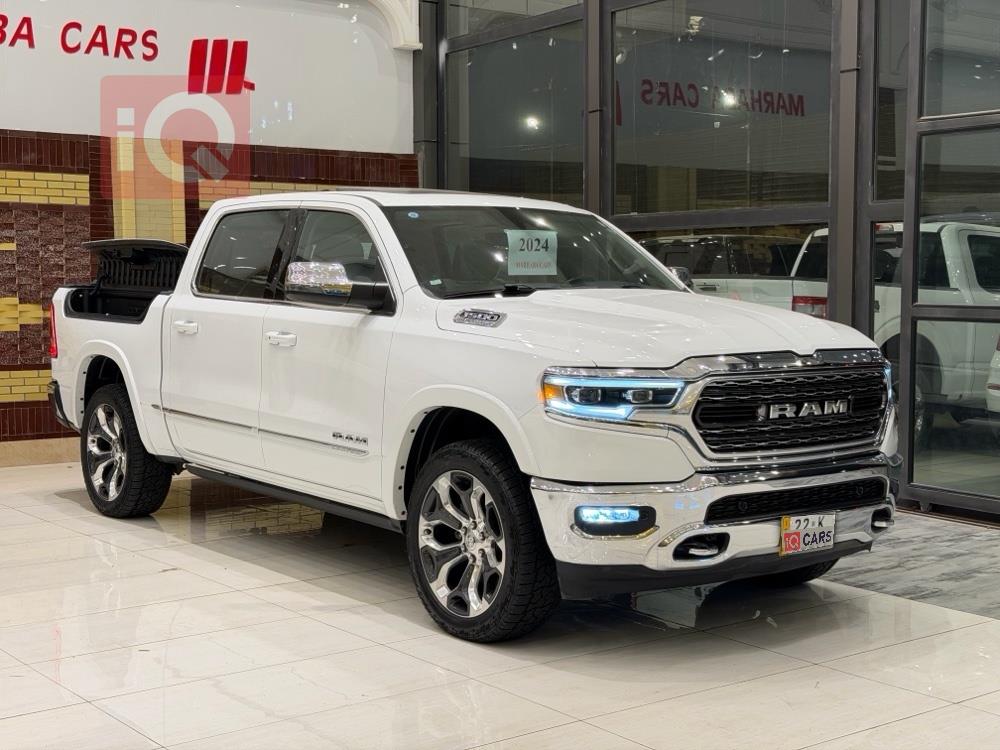 https://cdn.iqcars.io72e5c720-3644-4fd0-b92d-4f871ddb8b66_0.jpg